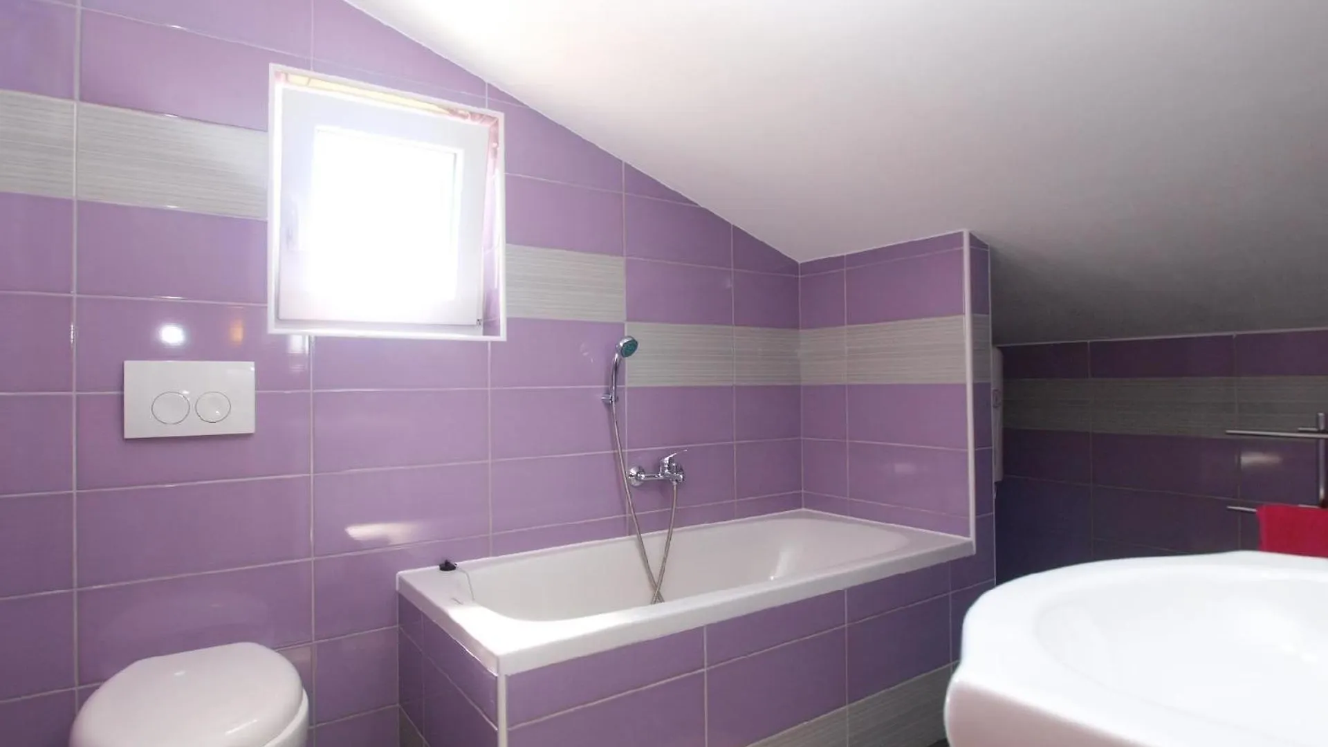 Apartment Ferienwohnung Fuer 4 Personen Ca 50 Qm In Liznjan, Istrien Suedkueste Von Istrien